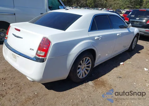 2013 Chrysler 300 Motown z USA, uszkodzony, nr VIN 2C3CCAAG6DH743256
